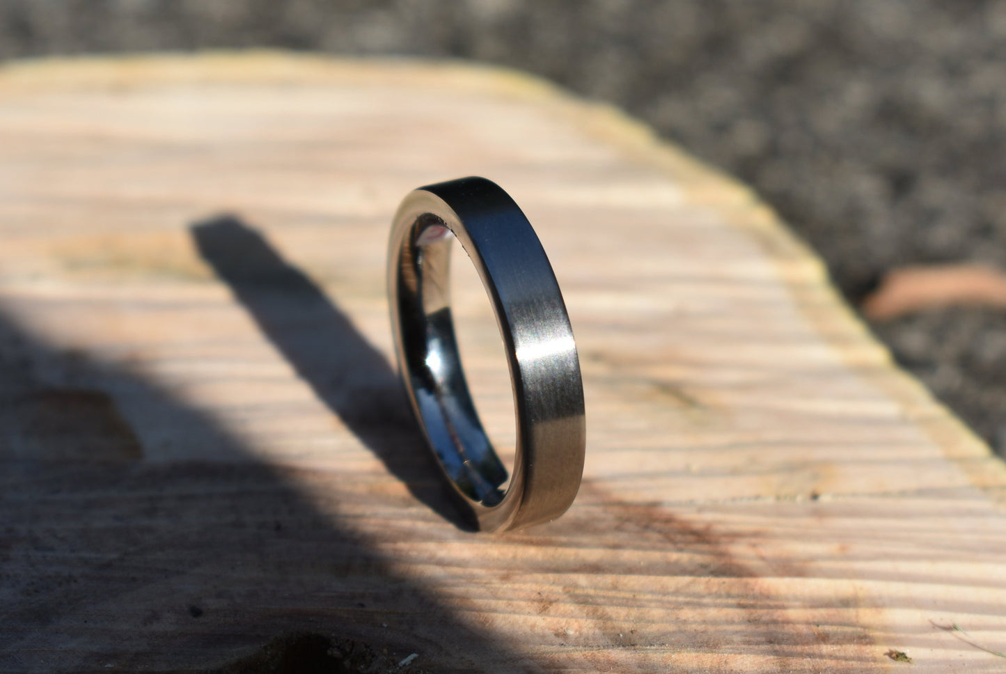 4mm Titanium Band