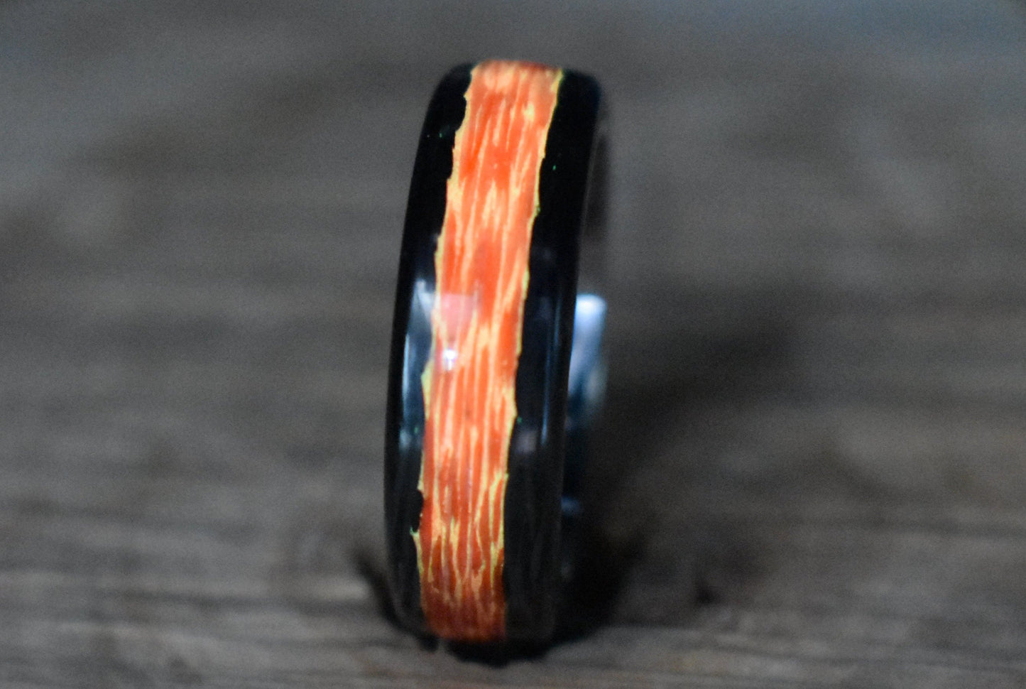 Fire Glow Carbon Wave