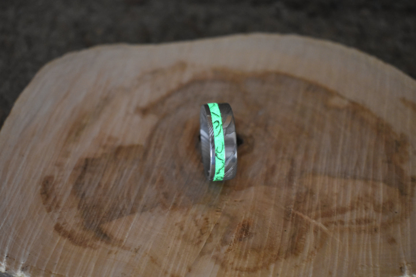 Meteorite in Damascus with Glow